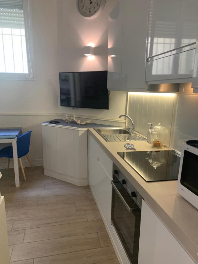 Perla Blu Apartment Виареджо Екстериор снимка
