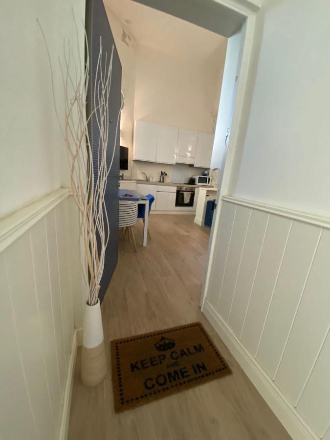 Perla Blu Apartment Виареджо Екстериор снимка