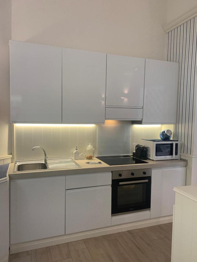 Perla Blu Apartment Виареджо Екстериор снимка